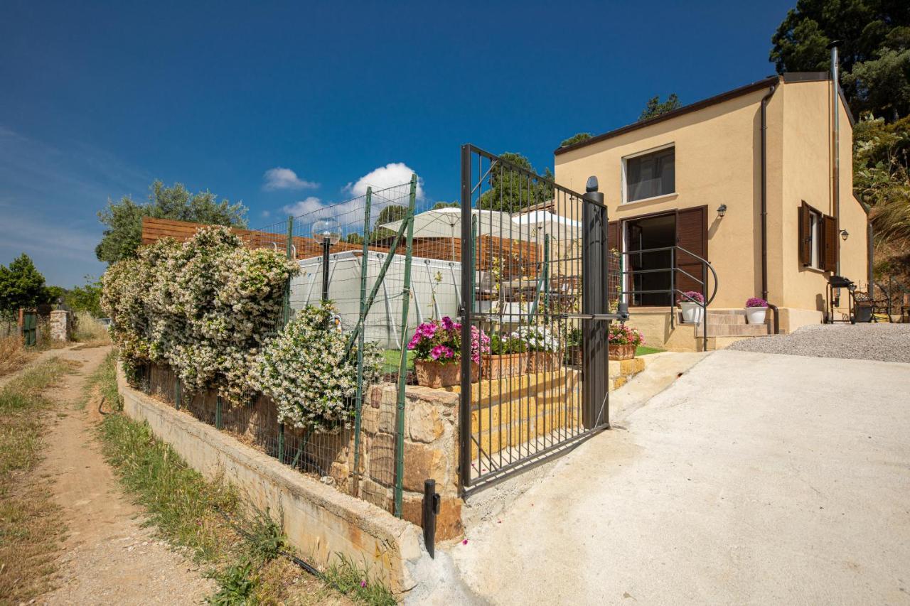 Casa Vacanze Villa Baronessa Cefalu Exterior photo